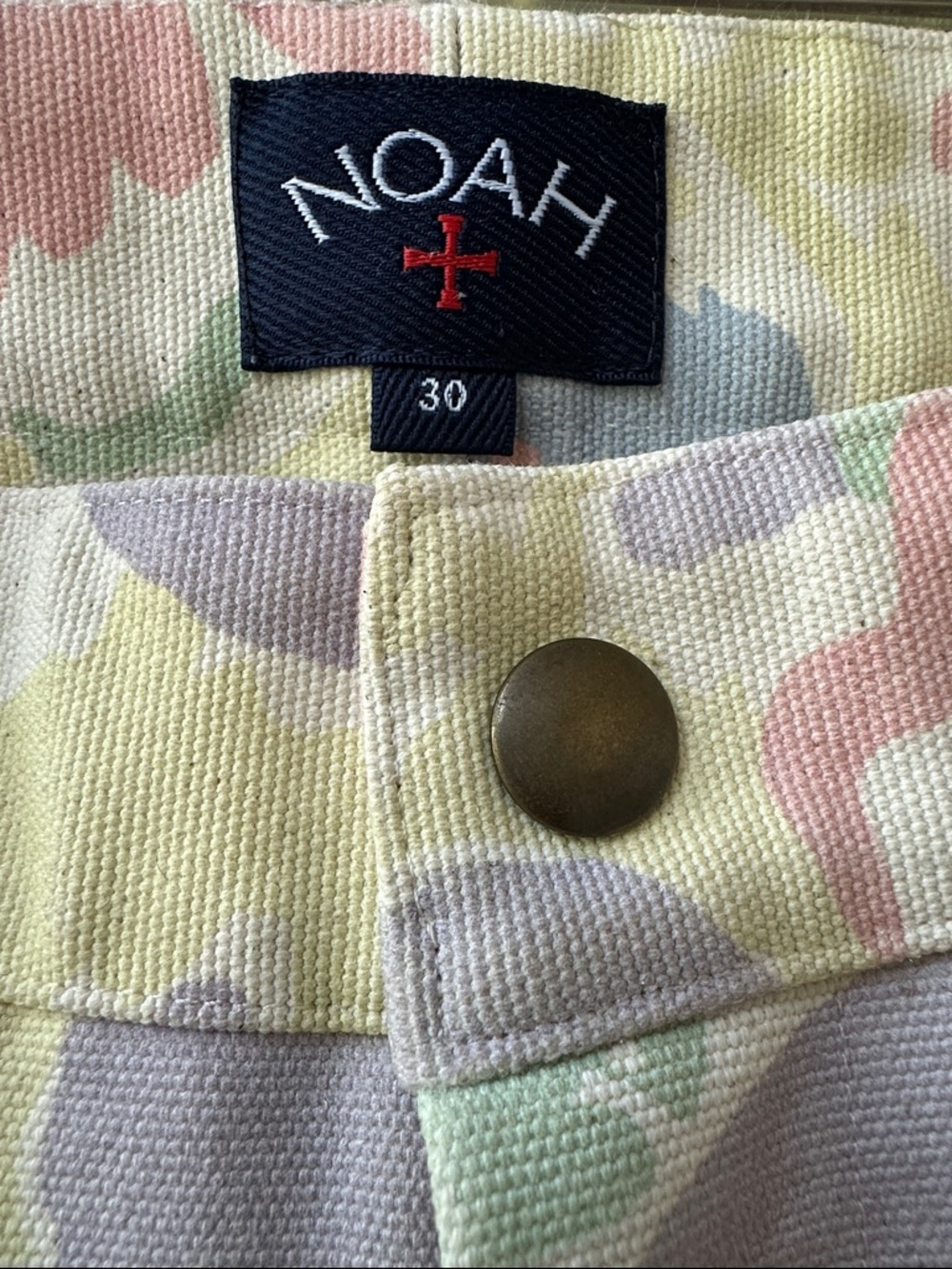 Noah NYC Men's Jeans - Picture 3 of 11